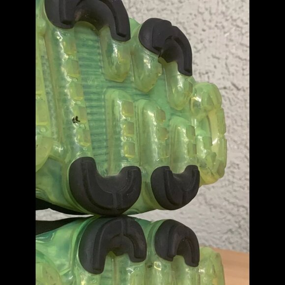 Size 13 - Nike Air Max Vapormax 97‎ Black Volt Japan AJ7291-001 1 95 98 main image 10